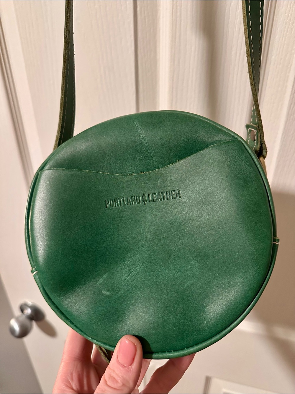 Portland Leather Green Round Crossbody Bag